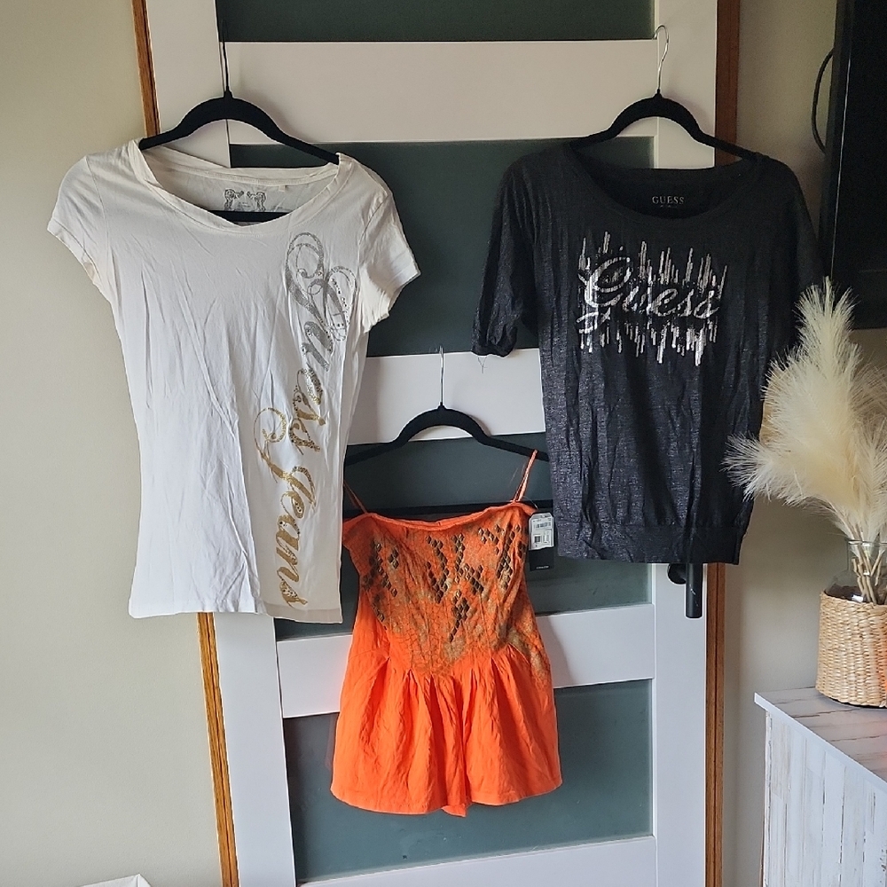 Guess Top Bundle